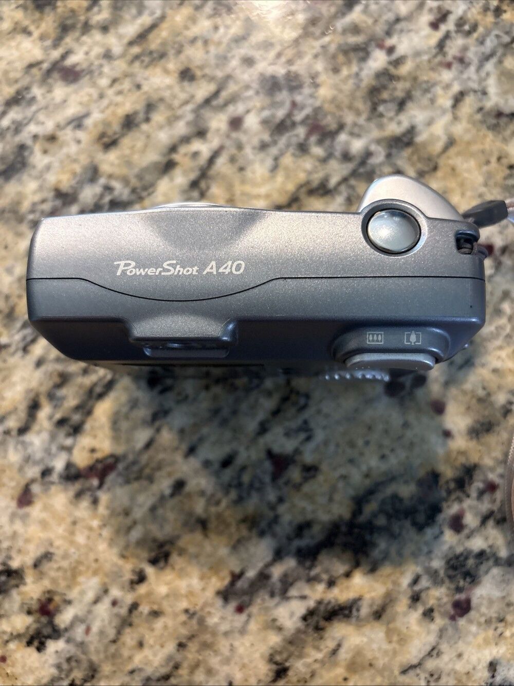 Canon PowerShot A40 Compact Digital Camera Tested Working READ - Picture 3 of 11